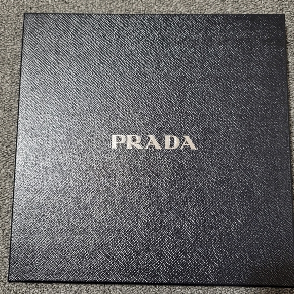 Prada silk scarf - Picture 10 of 10
